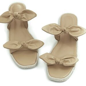 New! Bow toe flat sandals size 7.5